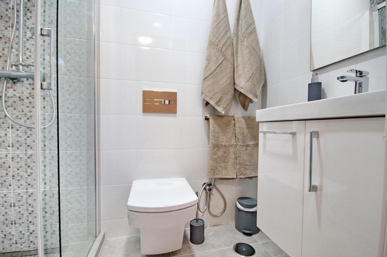 Apartmán Cozy Townhouse With Ocean Views In Costa Adeje Exteriér fotografie
